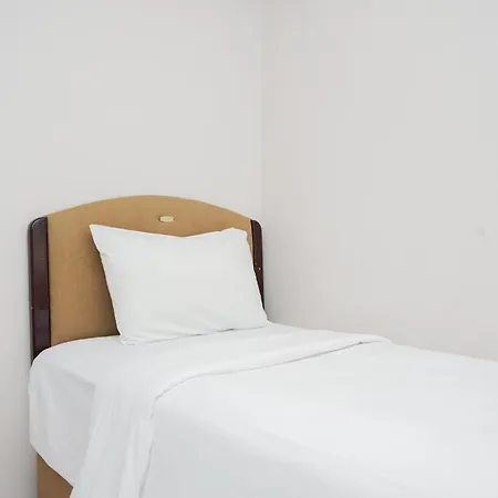 Spacious And Premium 3Br Apartment With City View Sudirman Tower Condominium By Travelio